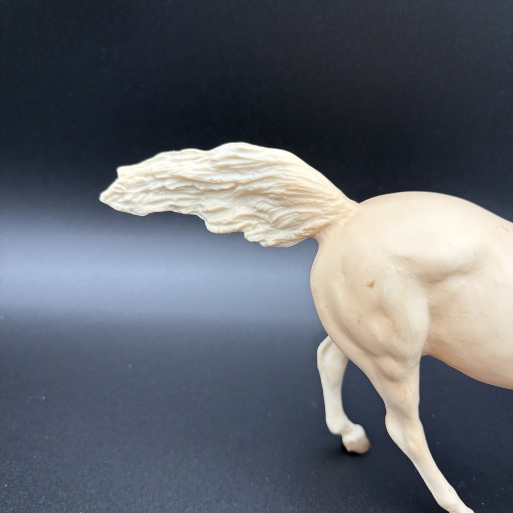 Breyer Classic Cloud's Legacy Cremello Andalusian Stallion Horse 1225 Retired - Picture 3 of 10